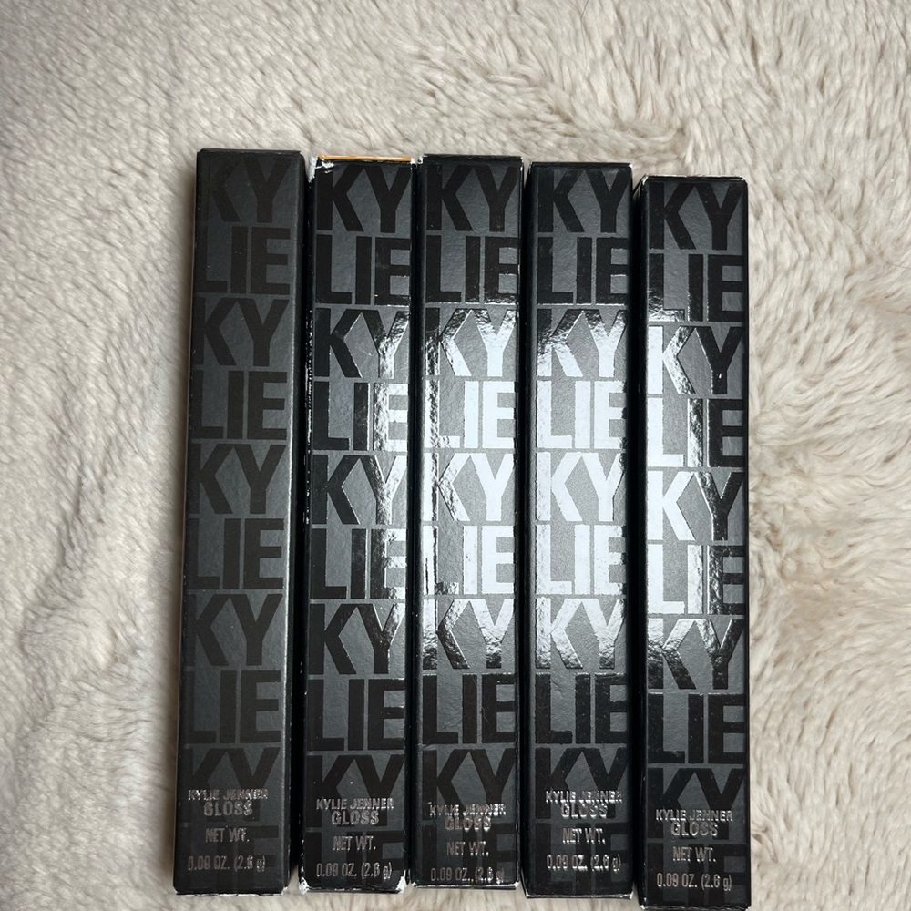 Kylie Cosmetics Lip Gloss Set - Black Packaging